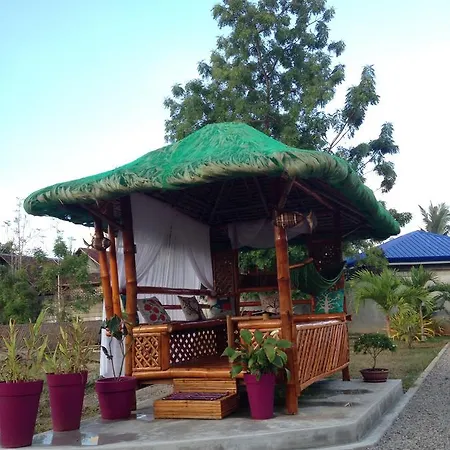 The Three Shooting Stars Panglao Exterior photo